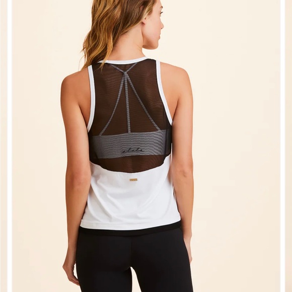 Luxury mesh combo workout top - female founded + run - Picture 4 of 7